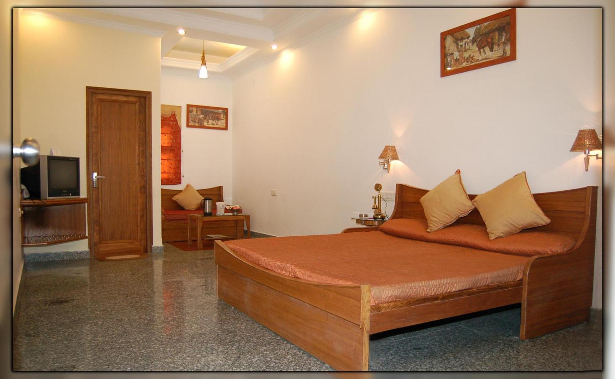 Hotel Ishan Villa อัมริตสา ภายนอก รูปภาพ
